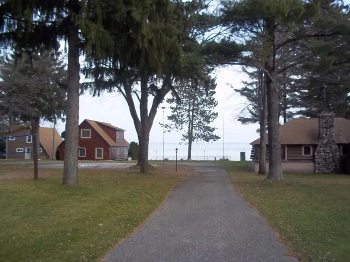 Silver Lodge Resort - Real Estate Listing Photo (newer photo)